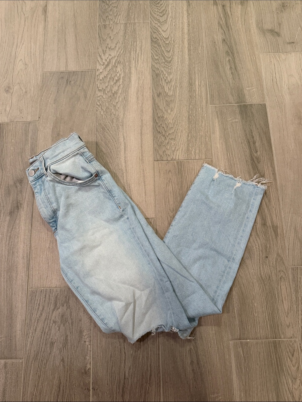 DL1961 Woman’s Light Wash High-Rise Straight Leg Jeans Size 24